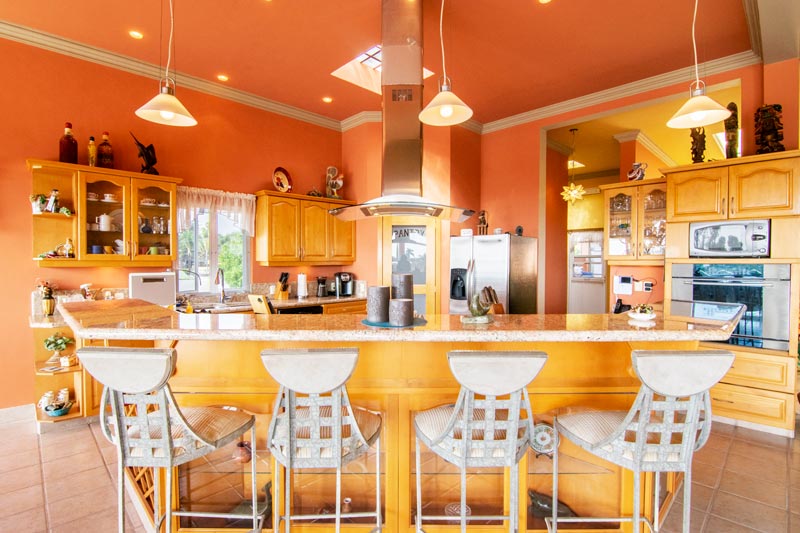 Nabe House for Sale Vista del Lago