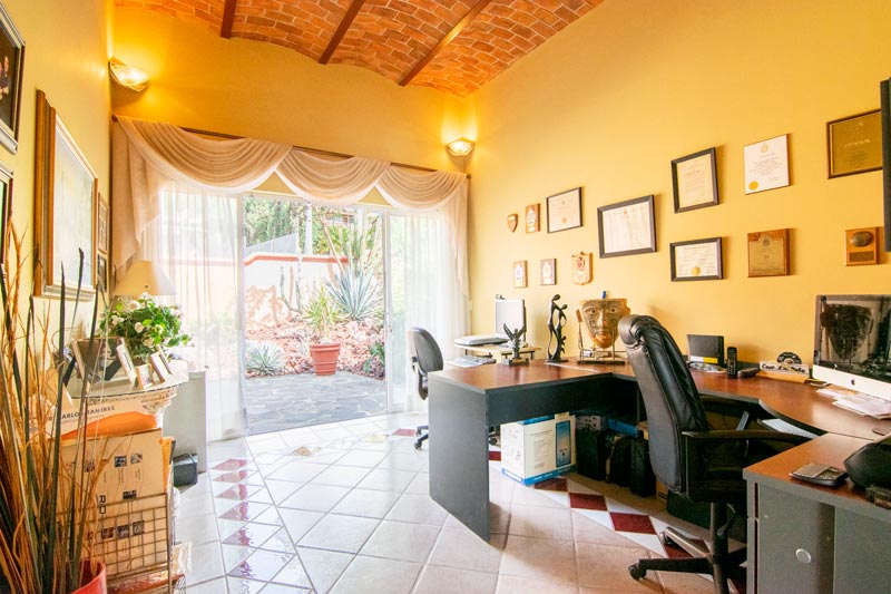Nabe House for Sale Vista del Lago