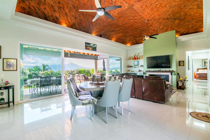House for sale San Juan Cosala