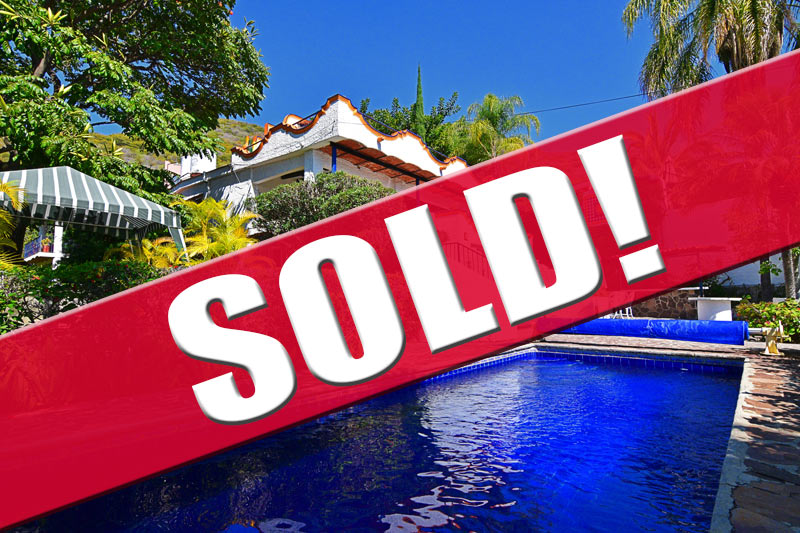 Home For Sale In Ajijic
