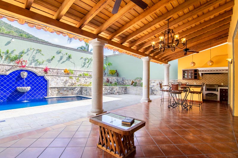 Home for Sale in La Floresta