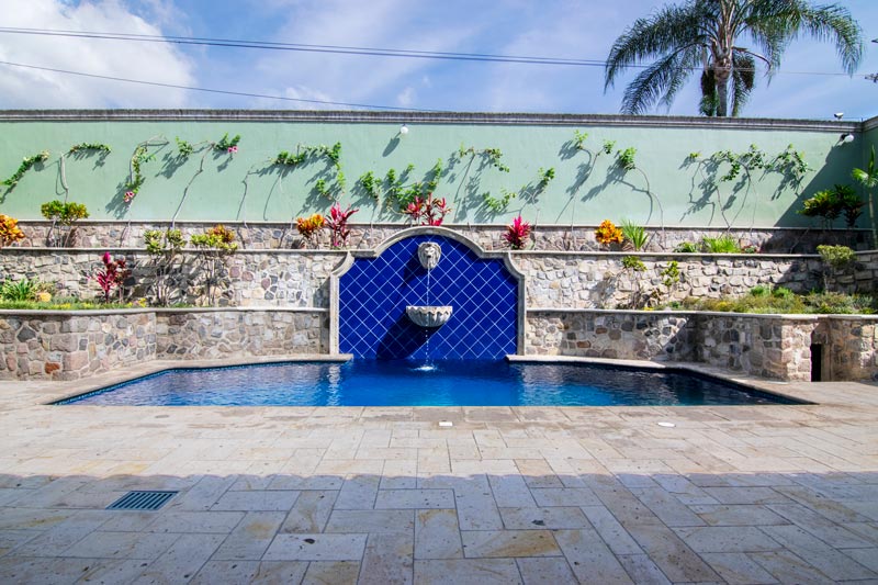 Home for Sale in La Floresta