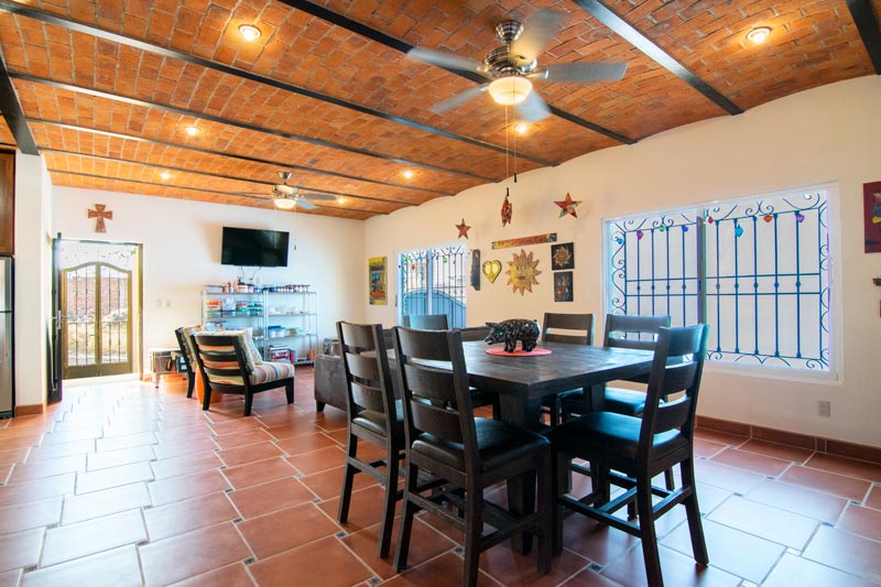 HOUSE FOR SALE IN SAN JUAN COSALA