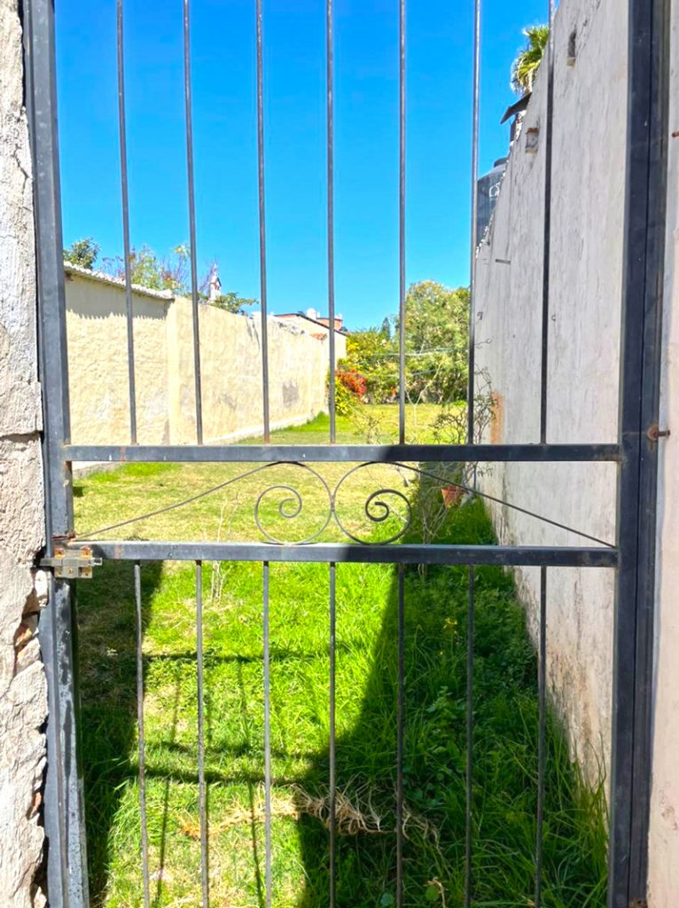 Lot For Sale-Chapala-Carrera Lot