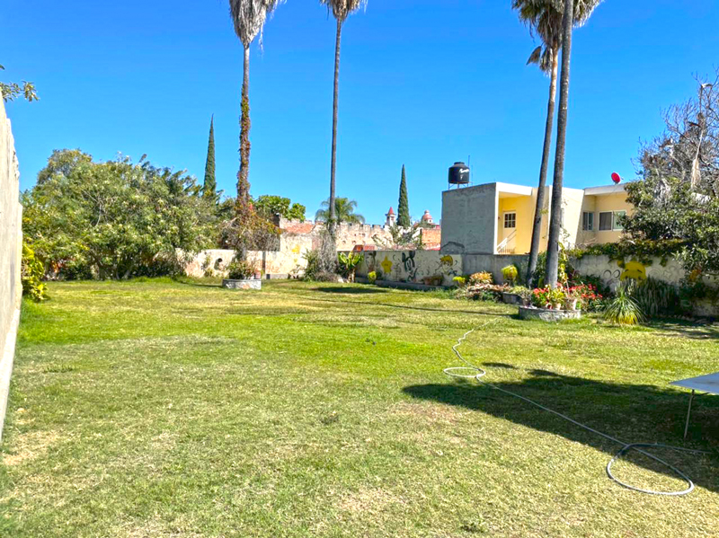 Lot For Sale-Chapala-Carrera Lot