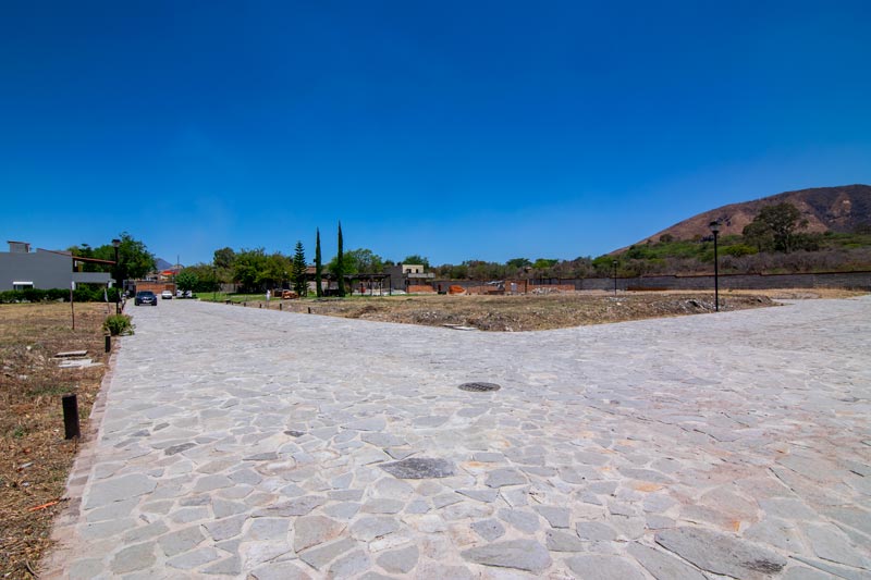 LOT FOR SALE IN SAN NICOLAS