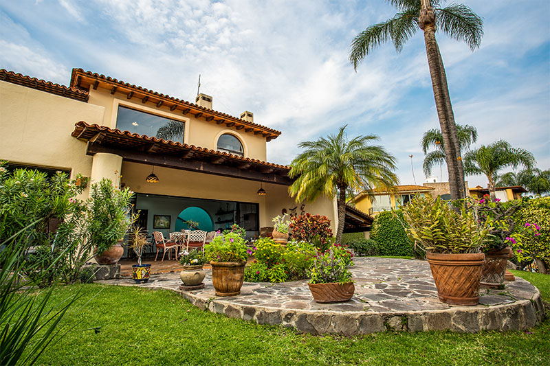 Home For Sale in Mission Chula Vista