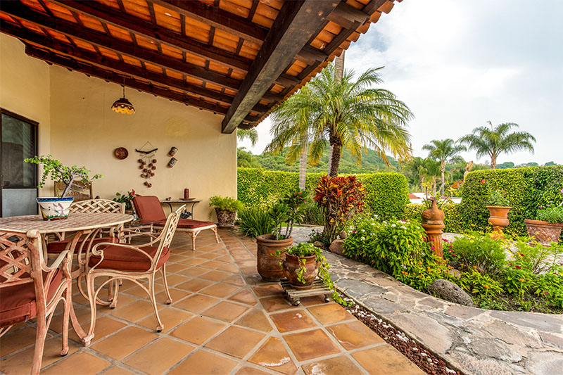 Home For Sale in Mission Chula Vista