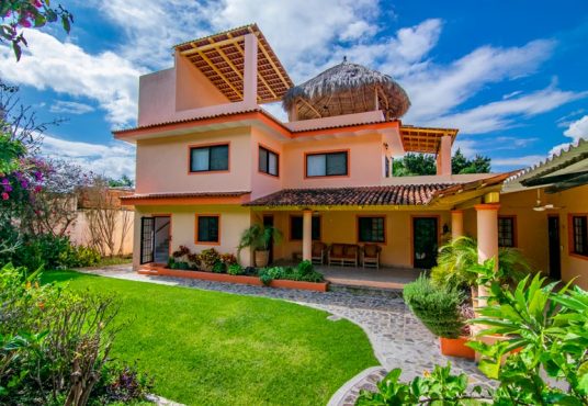 Home for sale in San Juan Cosala