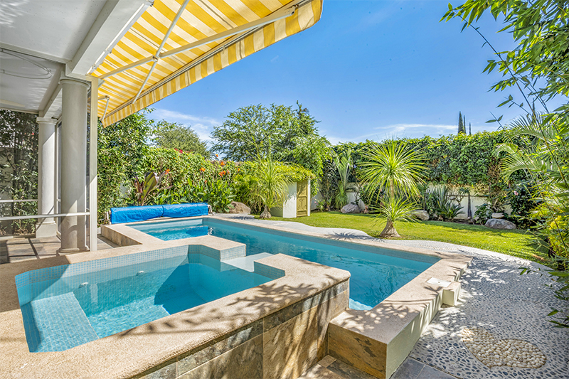 Home For Sale in Upper Ajijc