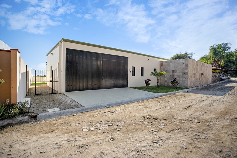 Home For Sale in Ajijic