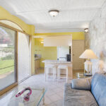 Home For Sale in Vista del Lago