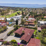 Home For Sale in Vista del Lago