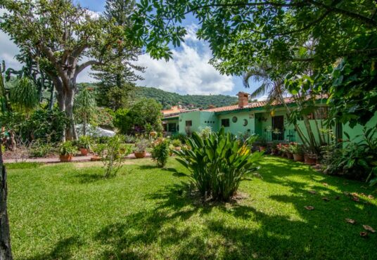 Home for Sale in San Nicolas de Ibarra