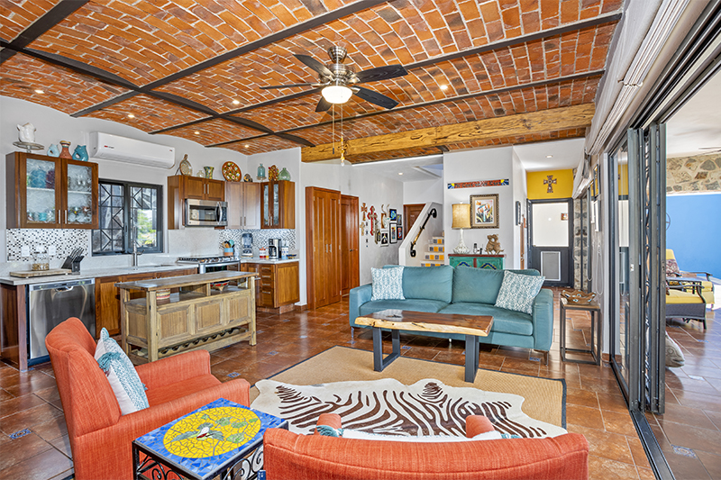 Home For Sale in San Juan Cosala