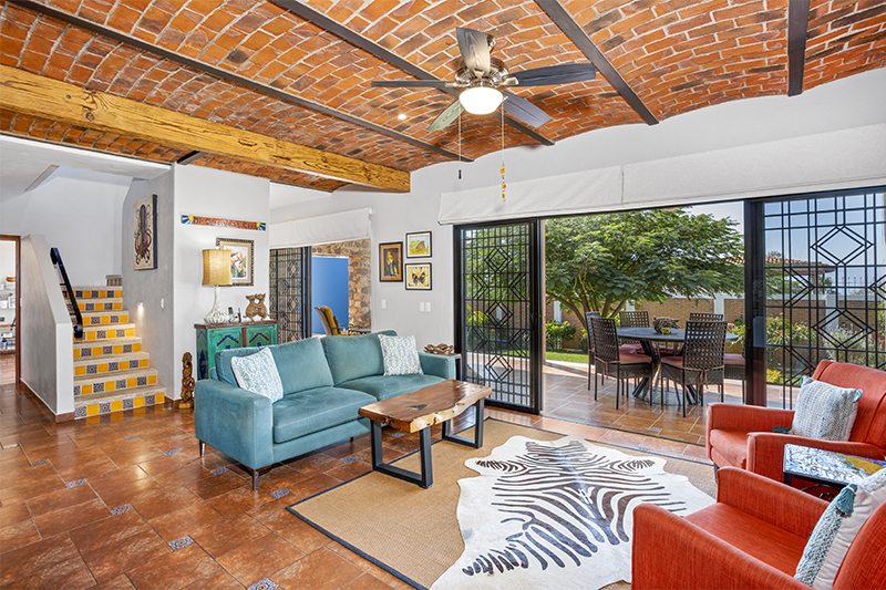 Home For Sale in San Juan Cosala