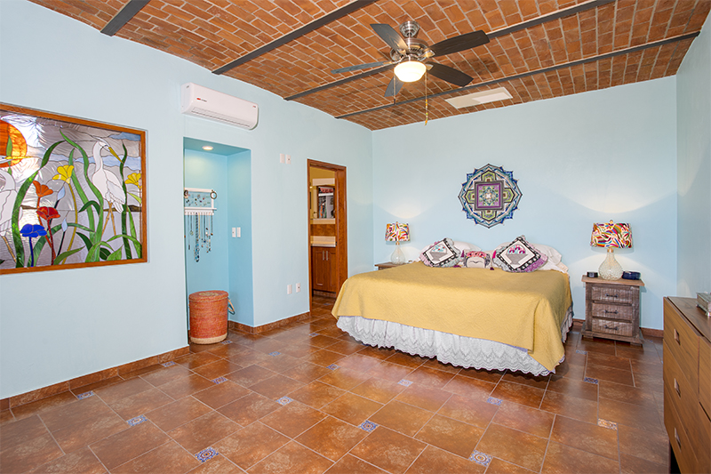 Home For Sale in San Juan Cosala