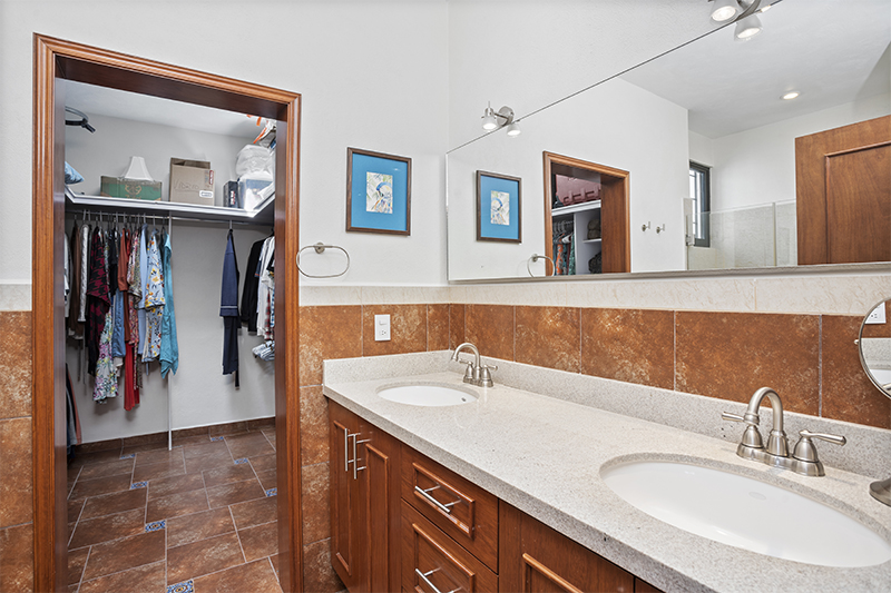 Home For Sale in San Juan Cosala