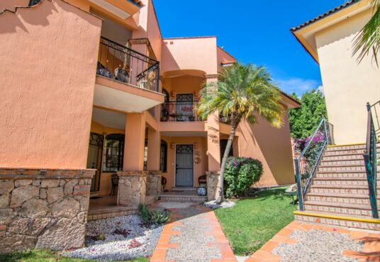 Home For Sale in San Antonio Tlayacapan