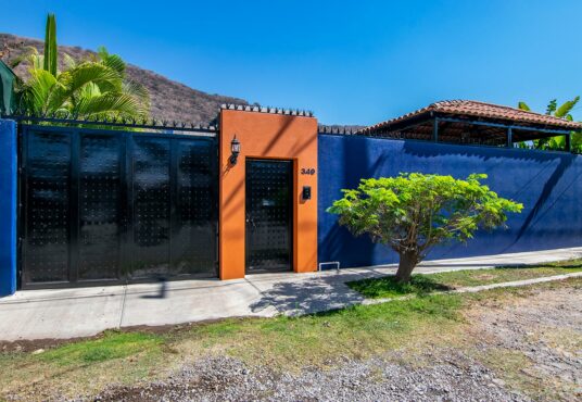 Home For Sale in Riberas del Pilar